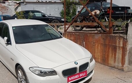 BMW 5 серия, 2010 год, 1 950 000 рублей, 1 фотография