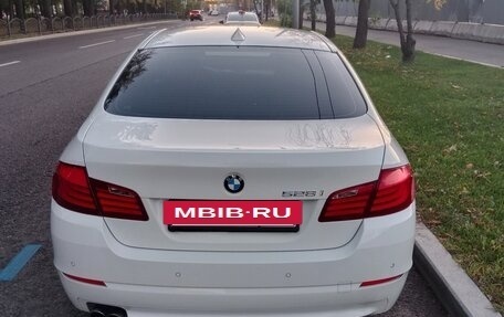 BMW 5 серия, 2010 год, 1 950 000 рублей, 6 фотография