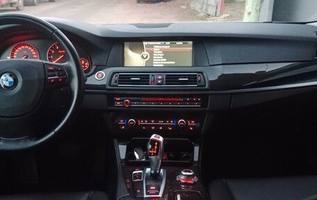 BMW 5 серия, 2010 год, 1 950 000 рублей, 12 фотография