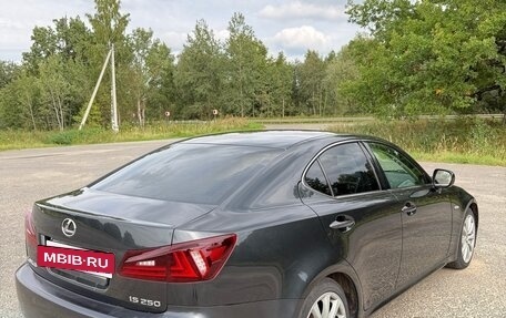Lexus IS II рестайлинг 2, 2007 год, 1 300 000 рублей, 14 фотография