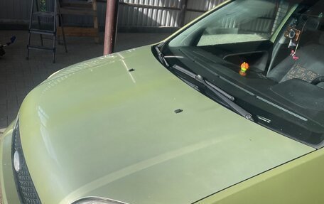 Ford Fusion I, 2004 год, 315 000 рублей, 2 фотография