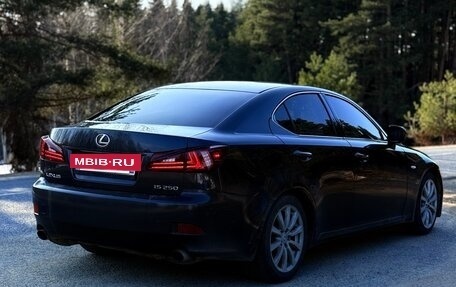 Lexus IS II рестайлинг 2, 2007 год, 1 300 000 рублей, 19 фотография
