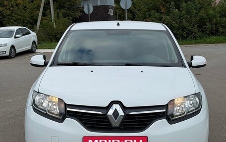 Renault Logan II, 2017 год, 950 000 рублей, 9 фотография