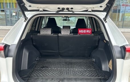 Toyota RAV4, 2019 год, 3 300 000 рублей, 11 фотография