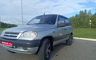 Chevrolet Niva I рестайлинг, 2003 год, 310 000 рублей, 1 фотография