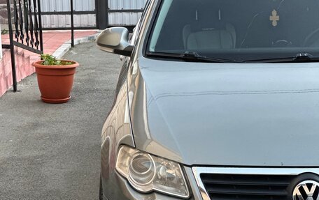 Volkswagen Passat B6, 2007 год, 750 000 рублей, 2 фотография
