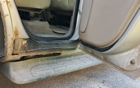 Chevrolet Tahoe II, 2001 год, 400 000 рублей, 3 фотография