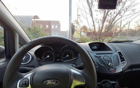Ford Fiesta, 2016 год, 770 000 рублей, 4 фотография
