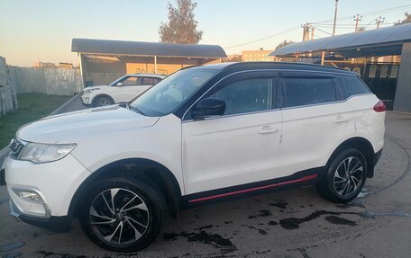 Geely Atlas I, 2018 год, 1 500 000 рублей, 2 фотография