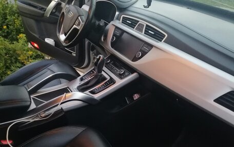 Geely Atlas I, 2018 год, 1 500 000 рублей, 10 фотография