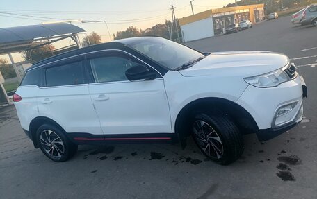Geely Atlas I, 2018 год, 1 500 000 рублей, 4 фотография