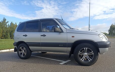 Chevrolet Niva I рестайлинг, 2003 год, 310 000 рублей, 4 фотография