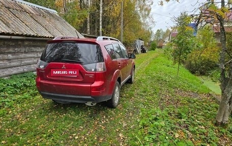 Mitsubishi Outlander III рестайлинг 3, 2007 год, 750 000 рублей, 3 фотография