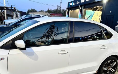 Volkswagen Polo VI (EU Market), 2011 год, 305 000 рублей, 13 фотография