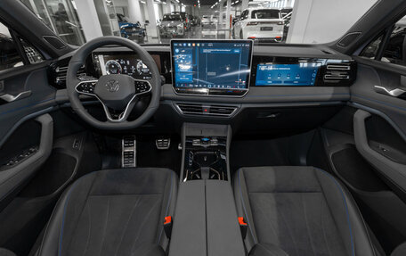 Volkswagen Tiguan, 2026 год, 4 940 000 рублей, 2 фотография