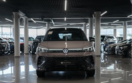 Volkswagen Tiguan, 2026 год, 4 940 000 рублей, 24 фотография