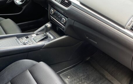 Mazda 6, 2018 год, 2 200 000 рублей, 14 фотография