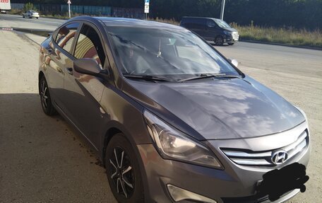 Hyundai Solaris II рестайлинг, 2014 год, 700 070 рублей, 5 фотография