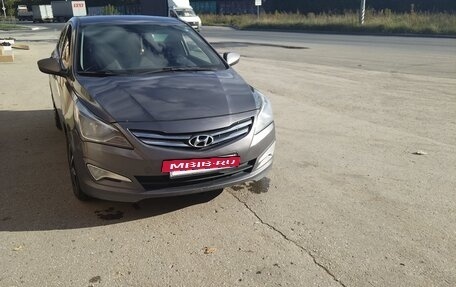Hyundai Solaris II рестайлинг, 2014 год, 700 070 рублей, 6 фотография