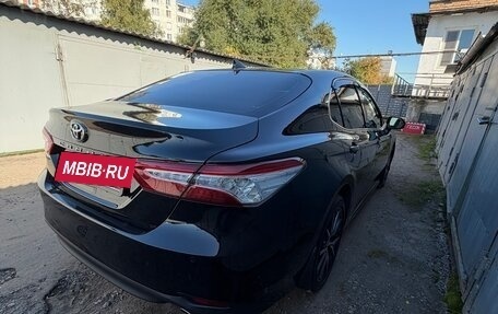 Toyota Camry, 2021 год, 2 900 000 рублей, 6 фотография