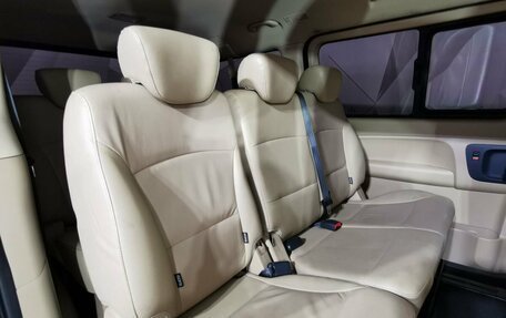 Hyundai H-1 II рестайлинг, 2016 год, 2 195 000 рублей, 16 фотография