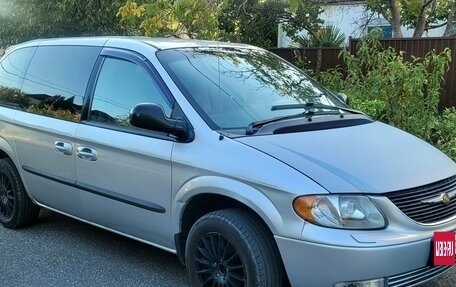 Chrysler Voyager IV, 2003 год, 600 000 рублей, 3 фотография