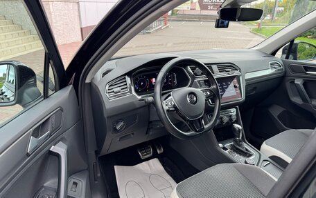 Volkswagen Tiguan II, 2019 год, 3 000 000 рублей, 10 фотография