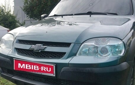 Chevrolet Niva I рестайлинг, 2015 год, 600 000 рублей, 1 фотография