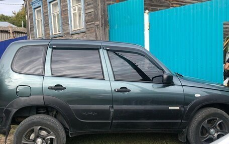Chevrolet Niva I рестайлинг, 2015 год, 600 000 рублей, 4 фотография