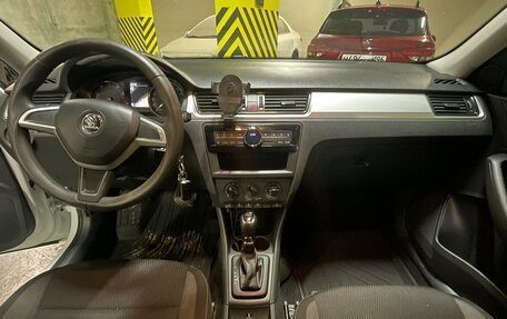 Skoda Rapid I, 2015 год, 949 000 рублей, 10 фотография