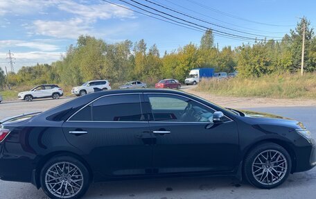 Toyota Camry, 2015 год, 2 100 000 рублей, 3 фотография