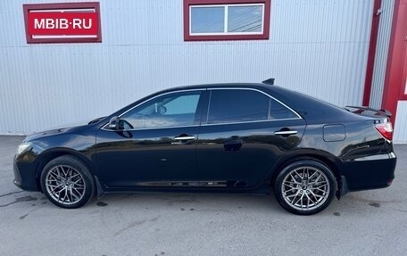 Toyota Camry, 2015 год, 2 100 000 рублей, 2 фотография
