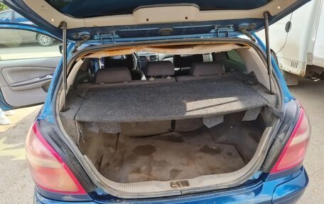 Nissan Almera, 2001 год, 70 000 рублей, 10 фотография