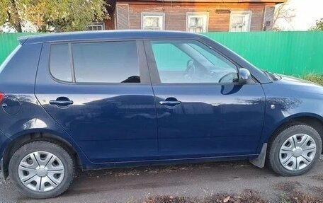 Skoda Fabia II, 2010 год, 420 000 рублей, 3 фотография