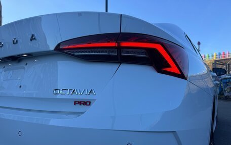 Skoda Octavia IV, 2023 год, 3 300 000 рублей, 13 фотография