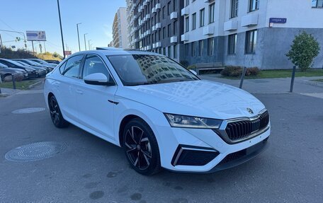 Skoda Octavia IV, 2023 год, 3 300 000 рублей, 20 фотография