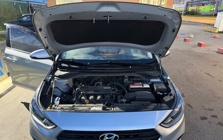 Hyundai Solaris II рестайлинг, 2018 год, 1 350 000 рублей, 22 фотография