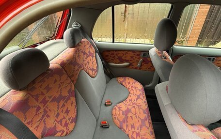 Nissan Micra II, 1999 год, 199 999 рублей, 12 фотография