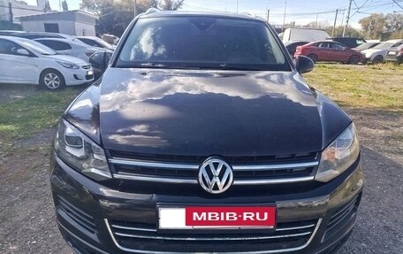 Volkswagen Touareg III, 2014 год, 2 000 000 рублей, 2 фотография