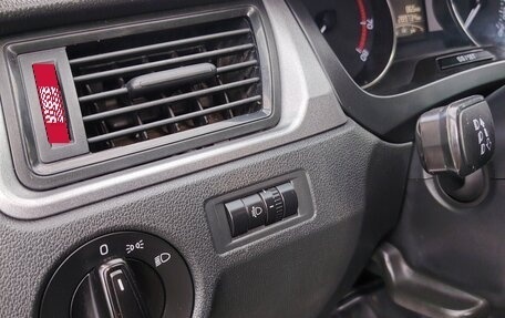 Skoda Rapid I, 2015 год, 758 000 рублей, 8 фотография