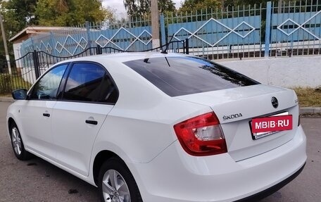 Skoda Rapid I, 2015 год, 758 000 рублей, 4 фотография