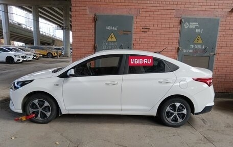 Hyundai Solaris II рестайлинг, 2022 год, 1 120 303 рублей, 4 фотография