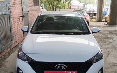 Hyundai Solaris II рестайлинг, 2022 год, 1 120 303 рублей, 2 фотография