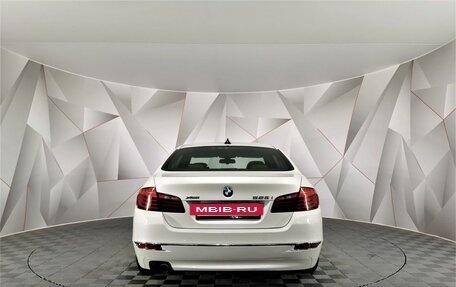 BMW 5 серия, 2015 год, 1 585 000 рублей, 4 фотография