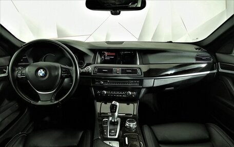 BMW 5 серия, 2015 год, 1 585 000 рублей, 11 фотография