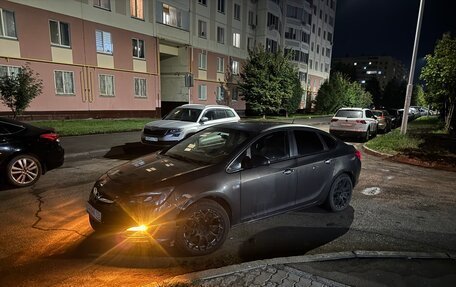 Opel Astra J, 2013 год, 620 000 рублей, 8 фотография