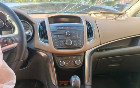 Opel Zafira C рестайлинг, 2013 год, 350 000 рублей, 19 фотография