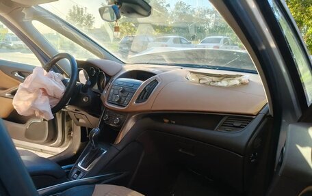 Opel Zafira C рестайлинг, 2013 год, 350 000 рублей, 21 фотография
