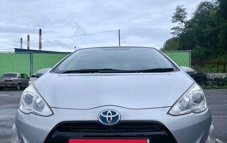 Toyota Aqua I, 2015 год, 870 000 рублей, 10 фотография