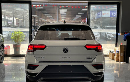 Volkswagen T-Roc I, 2022 год, 1 490 000 рублей, 12 фотография